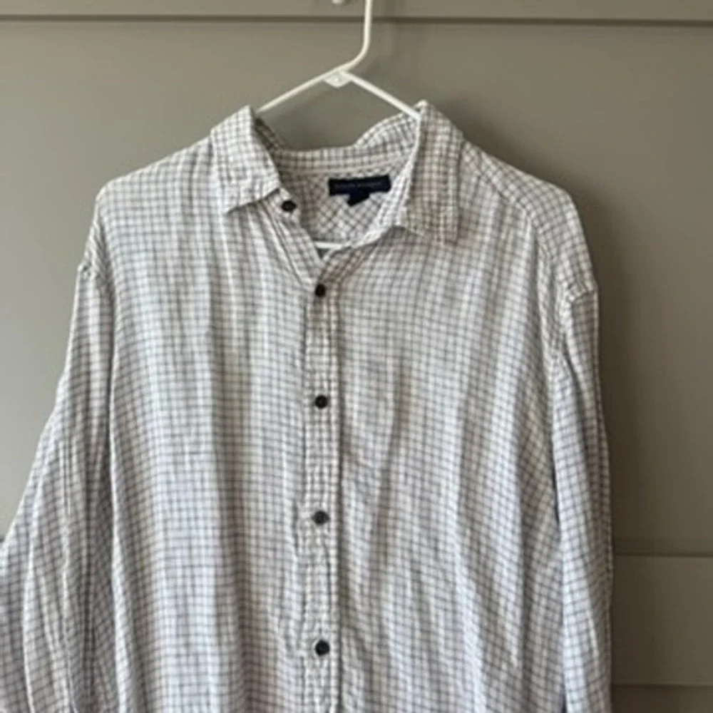 Banana Republic Button Down Shirt Men XL White Grey Windowpane Plaid Long Sleeve